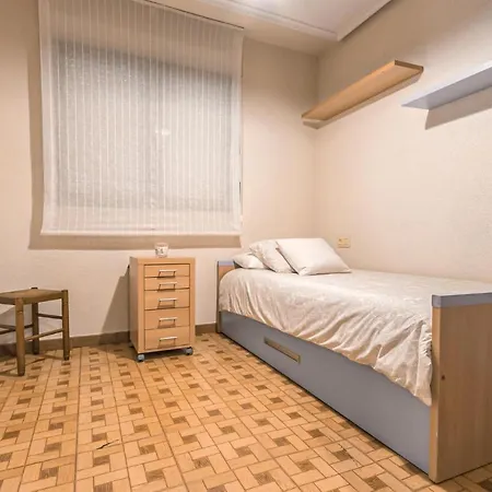 Stunning In With Wifi Apartment