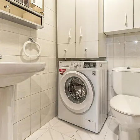 Apartment Stunning In With Wifi